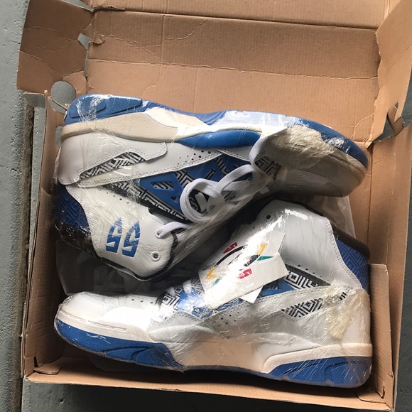 Other - Brand new wrap in plastic Mutombo size 10